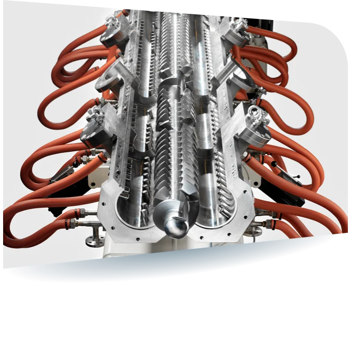 Detailaufnahme der modularen LR-Schnecke mit aufsteckbaren Schneckenelementen und Wärmeübertragungskreislauf im Schaft.