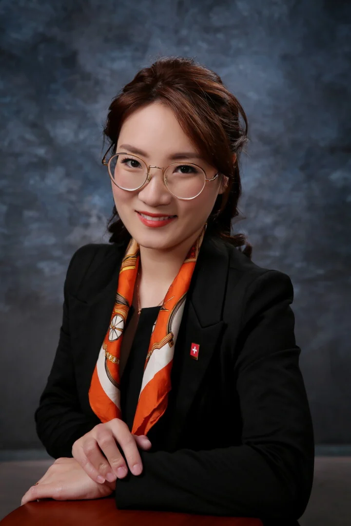 Serina-Hong_Sales-and-Logistic-Engineer