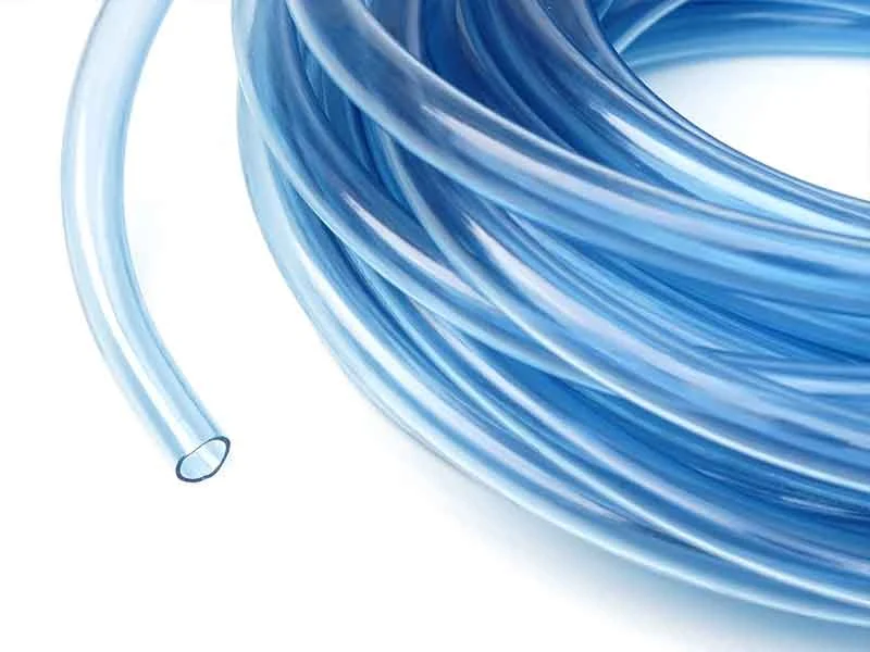 Dünner, transparenter Schlauch als Anwendungsbeispiel für PVC-P Compoundierung