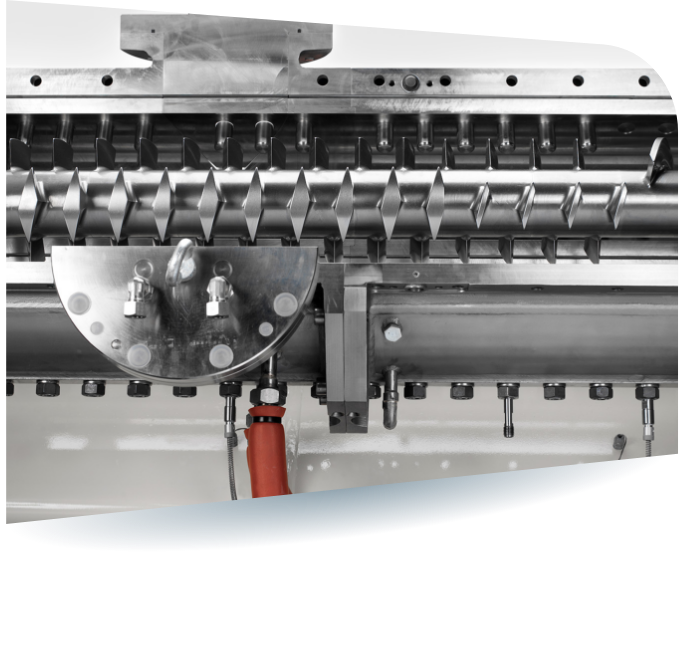 Frontale Innenansicht des LR Ko-Kneter Prozessraums mit Knetschnecke und den innenliegenden Teilen der Einspritzbolzen und Bolzen mit Thermoelementen.